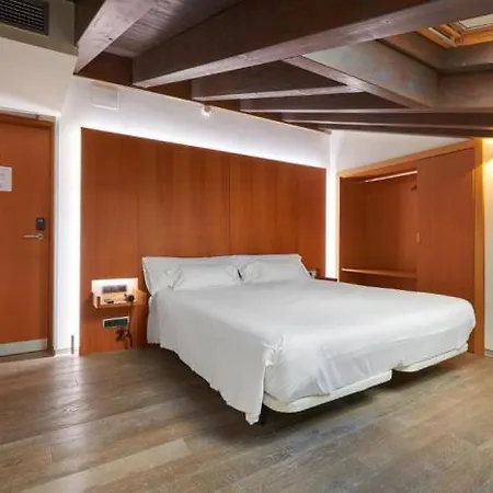 Maria Pacheco Boutique 4*