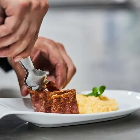 Maria Pacheco Boutique Hotel