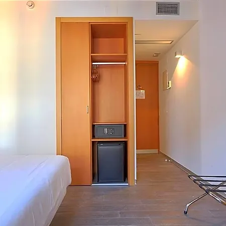Hotel Maria Pacheco Boutique 4*