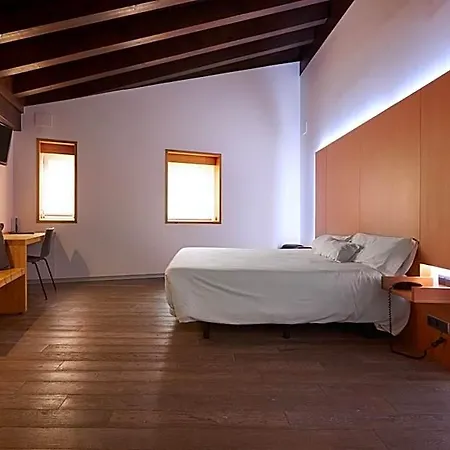 Hotel Maria Pacheco Boutique 4*