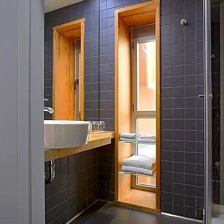 Maria Pacheco Boutique Hotel 4*