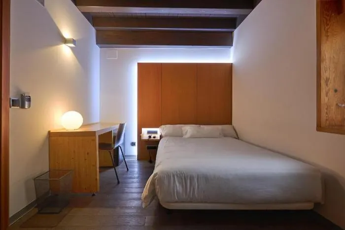 Maria Pacheco Boutique