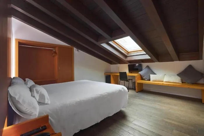 Hotel Maria Pacheco Boutique 4*